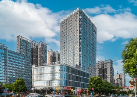 Yitel Collection Hotel (Anshun Ancient City Gufu Street Branch) Отели рядом с достопримечательностью «Anshun Confucian Temple»