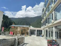Canglanju Homestay Hotel Hotels near Mugecuo