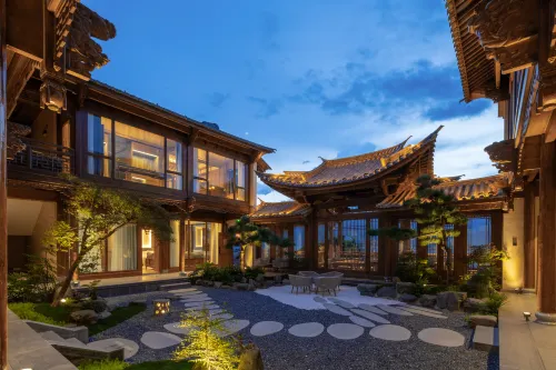 He garden hotel Các khách sạn ở Kiếm Xuyên
