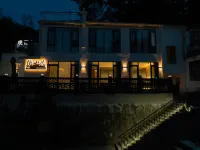 依山居民宿 九華山（化城寺）