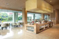Louis Kienne Cikarang Hotel & Service Apartment Hotels in Bekasi Regency
