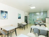 Yuanjia 365 Hotel Chain (Nangong Shengli Street) Hotels in Nangong