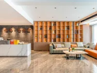 Yihai Ju Hotel (Liling Ceramic Museum) Hotel di Liling