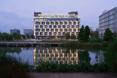 Shanghai Lingang Oriental Pearl Mercure Hotel Hotel in zona Shanghai Flower Port