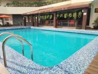 The Heritage Hotel Manila - Pools
