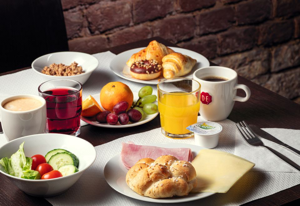 [프라하 1 호텔의 깨끗하고 정돈된 로비 이미지]