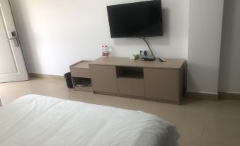 Yunfu Cha Shang Pin Hui Hotel