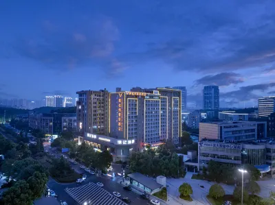 Vienna Hotel(Changsha Lugu Park Subway Station) Hotel in zona Hunan Vocational College of Commerce (Yongqing Road)