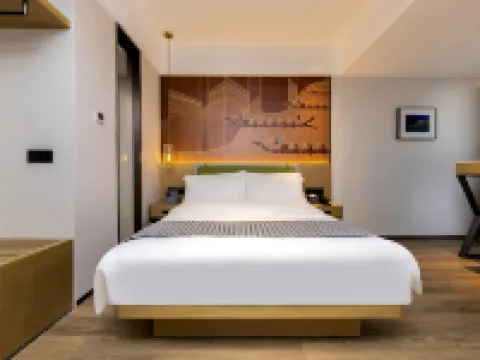 Chonpines Hotel·Jiangmen Heshan Square Store Hotels in Heshan