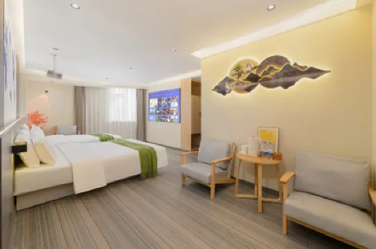 Cat Cafe Yue Hotel (Anshan Railway Station Branch)