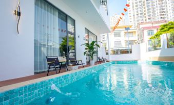 Beihai Blue Coral Hotel (Qiaogang Style Street)