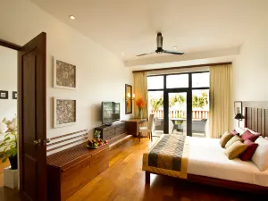 The Blue Water - Geoffrey Bawa Heritage - City Resort Hotel