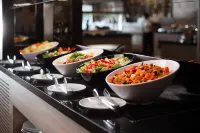 Iris Hotel & Spa - breakfast