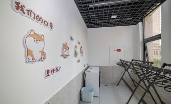 Yanan Youth Hostel(Qingdao Railway Station Pier Branch)