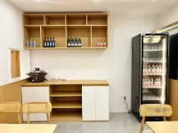 A snow and a winter   Hotel