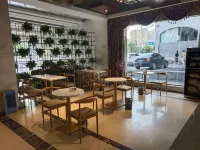 Senman Jingpin Hotel