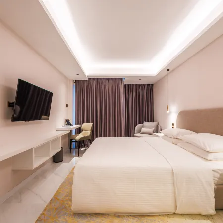 Wanda Jin Residence The Ease Sierra Bangkok Отели рядом с достопримечательностью «Станция метро Ratchadapisek»