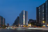 Junhao Yiyuan Hotel (Nanning Qingxiu Mountain East Gate Poly Lingxiu Plaza Branch) 오리엔탈 드림 몰 주변 호텔