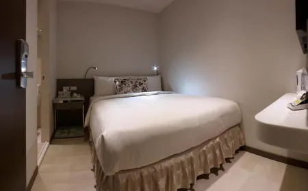 Shihlin Metro Yes Отели рядом с достопримечательностью «Shi Lin Ci Cheng Gong»