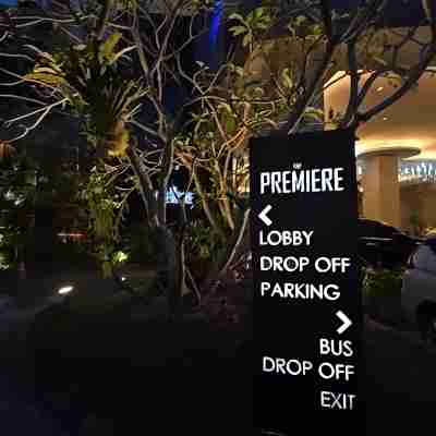 더 프리미어 호텔 페칸바루 Hotel Exterior