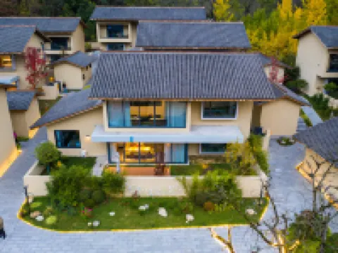 ทริป คอม กรุ๊ป คันทรี รีทรีทส์ (หลิวปา ฉินหลิง นัมเบอร์วัน จอยน์ รีสอร์ต) โรงแรมในหลิวปา