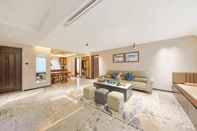 Changbaishan Guoxin Four Seasons Hot Spring Resort Hotel 운정(윈딩) 시장 주변 호텔
