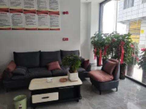 Yishan Hotel Hotel di Wangmo