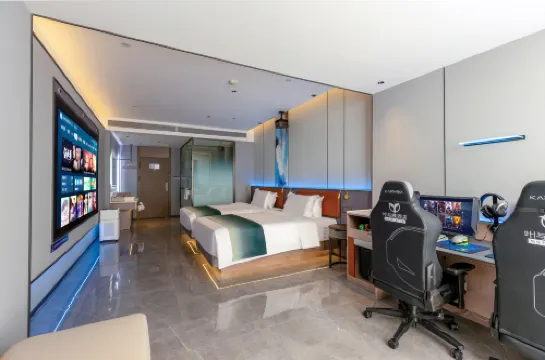 Ye Yuchen Esports Movie Hotel (Xinhua Street Shangfeng Square Branch)