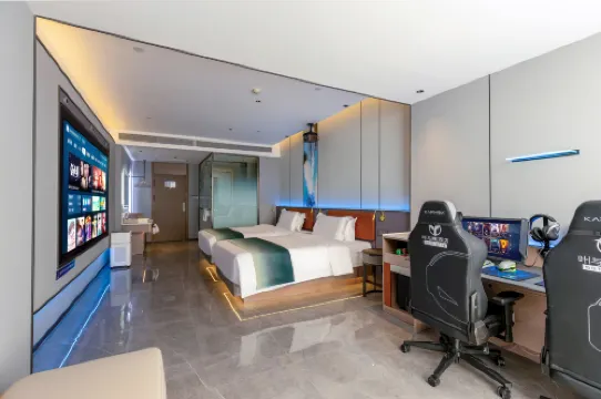 Ye Yuchen Esports Movie Hotel (Xinhua Street Shangfeng Square Branch)