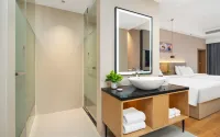 Yunju Hotel
