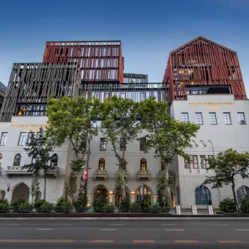 Tbilisi Philharmonic by Mercure Hotel