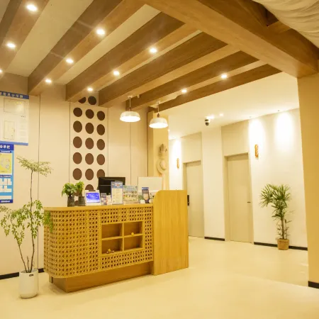 Weizhou Island Mingyuan Offshore Hotel (Firefly Base)
