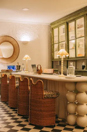 Torel Saboaria Отели рядом с достопримечательностью «Church of Santa Clara»