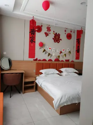 Haotai Hotel Hotell i Karamay District