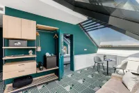 Hotel Oktogon Haggenmacher by Continental Group - Parvekkeita