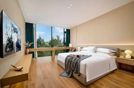 Kelman Hotel Liuzhou (Yao Bu Ancient Town City Center Wanda Plaza Branch) Отели рядом с достопримечательностью «Citizen Square»