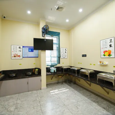 Luoding City Story Hotel