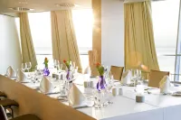 Atlantic Hotel Sail City