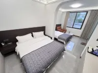 Pengzhou Baoshan Nanxi Chinese Inn