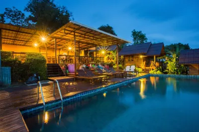 The Cobble Beach Hotels in Loh Dalum Bay