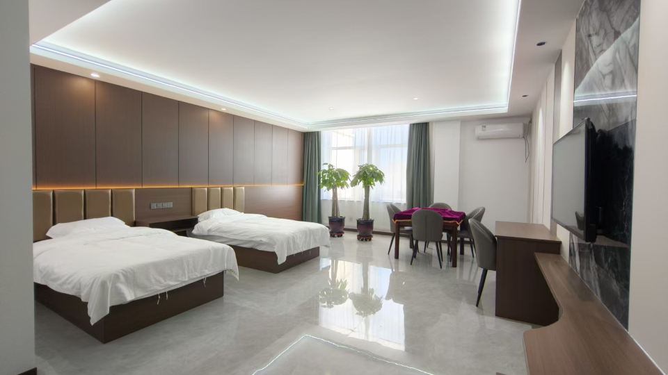 Shuanghai Business Hotel