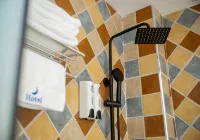 Heart's Residing Lane Inn(Opposite Tianmen Cableway Station, Zhangjiajie) - ที่มีที่จอดรถ
