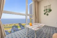 OUYU.SEAFRONT｜Sea View｜Projector｜Designer Stay (Weihai Park 'Frame' Branch) - con vistas a la montaña