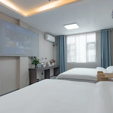 Qingyou Homestay (Kaifeng Wansui Mountain Wuxia City Qingming Shangmenyuan)
