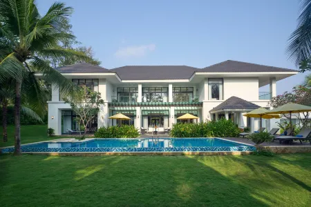 Wyndham Grand Phu Quoc Отели в г. Фукуок