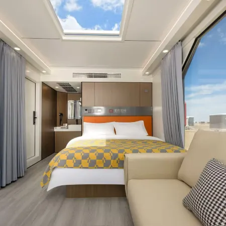 Xingjian Yadan Future City Luxury Camp Hotel