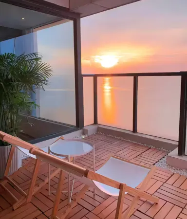 Banlv Scenic Resort Apartment (Wuchuan Loong Bay Desas Water World)