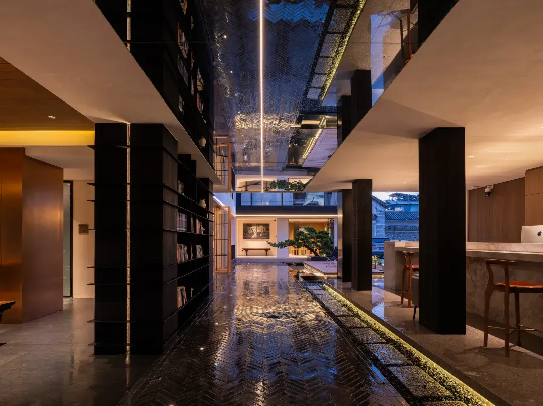 Alley Luminance · Hidden Luxury Designer Lifestyle Aesthetics Hotel - Dali