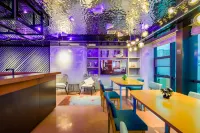 Coralline Hotel(Shenzhen Baoan Haiya Mega Mall Branch) - Quầy Bar
