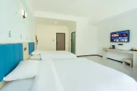 Yun Lansong · The Cumulus Reach Mountain Retreat Boutique Stay (Kangding)